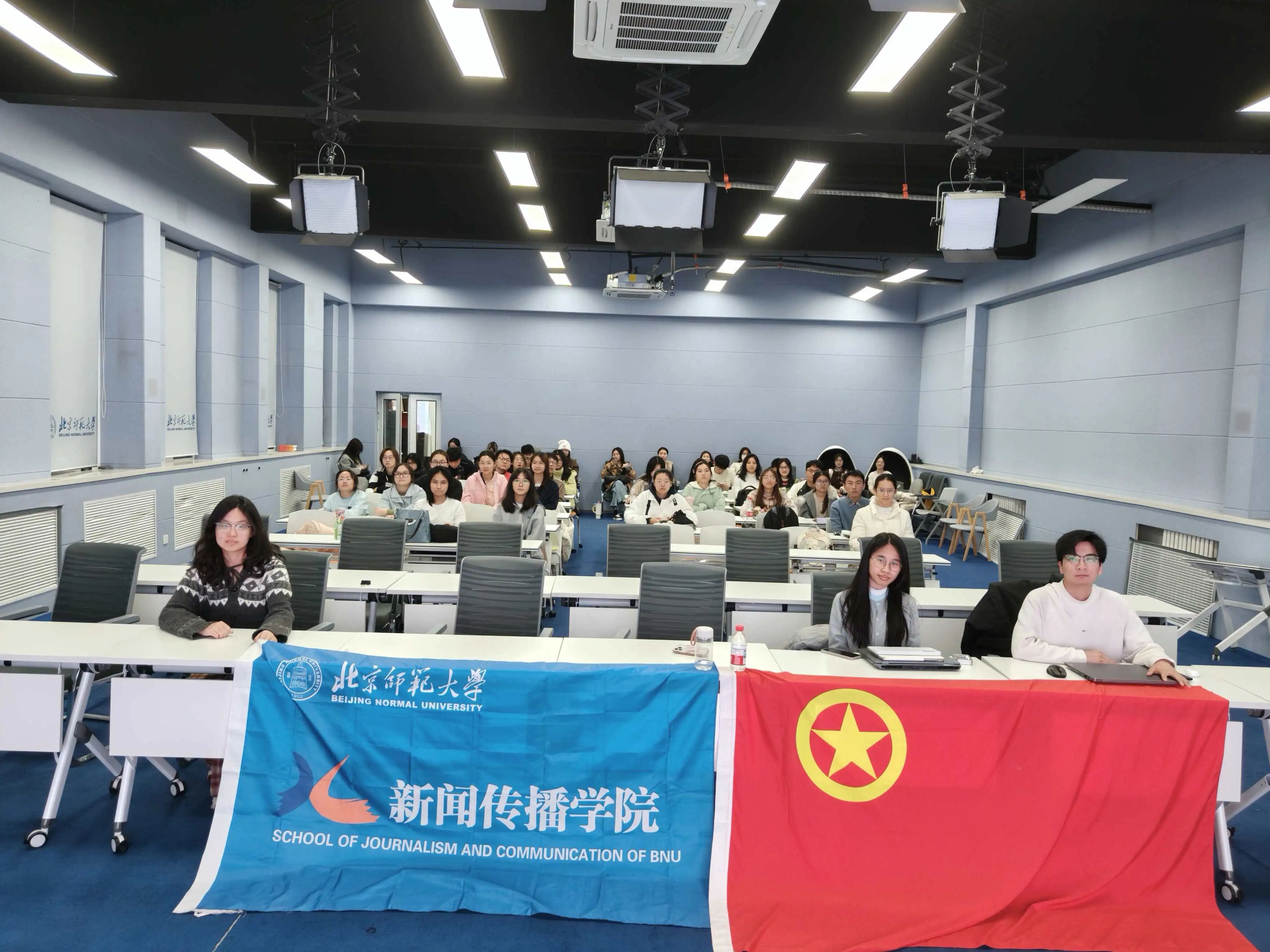 微信图片_2025-11-18_175956_238.jpg